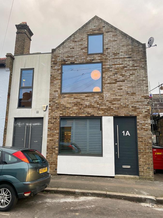May Road, Stylish Townhouse Twickenham Exteriör bild